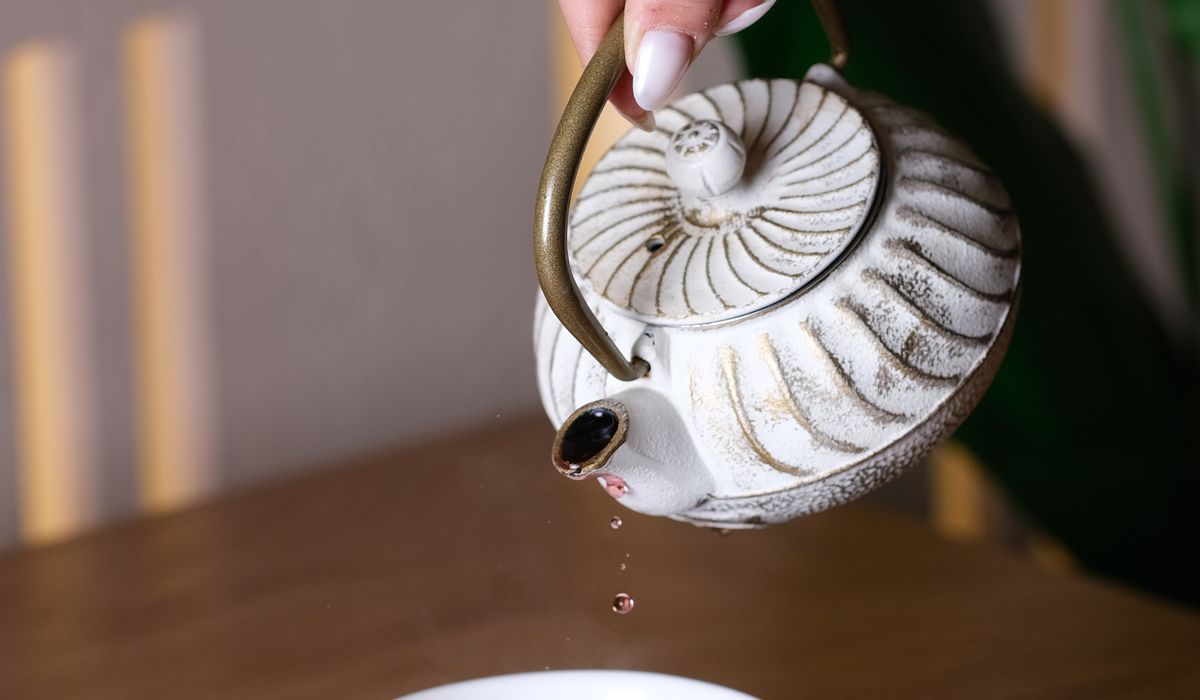 Building a Bedtime Tea Ritual with Herbal Blends