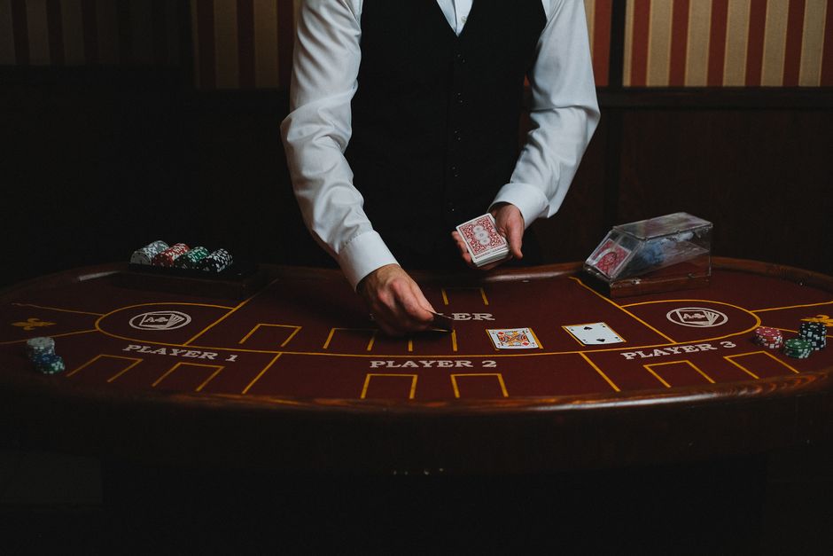 The Real Difference Between Luck and Skill in Casino Games